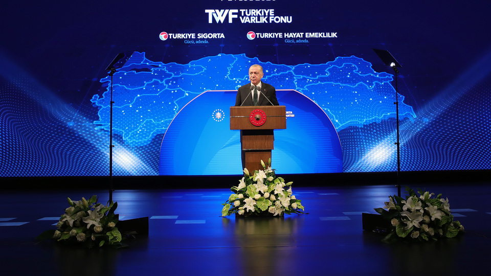 Erdoğan: Ekonomimizi yeniden rayına oturttuk