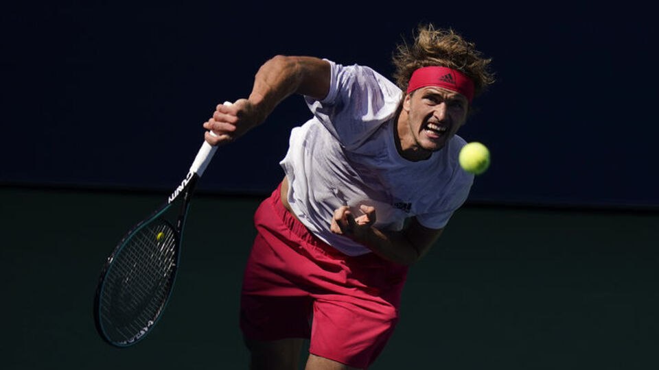 Osaka ve Zverev çeyrek finalde