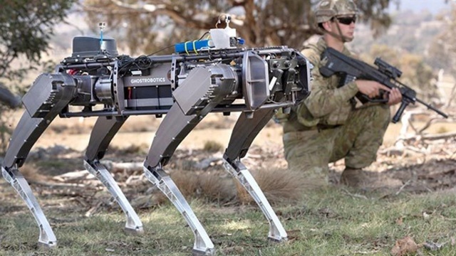 ABD ordusu "robot köpekleri" test etti