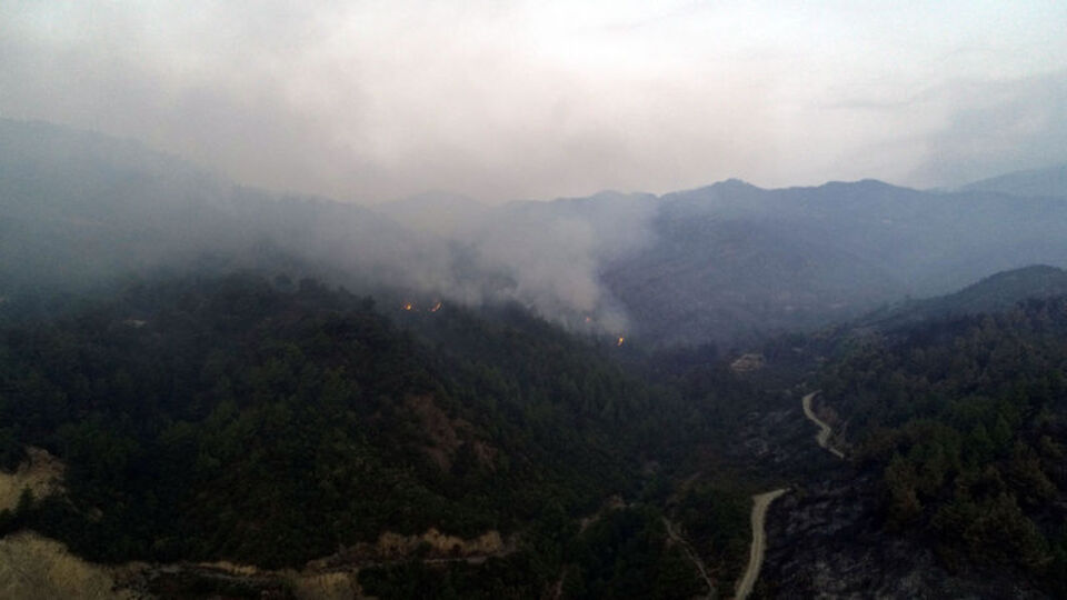 Hatay'da havadan müdahale tekrar başladı