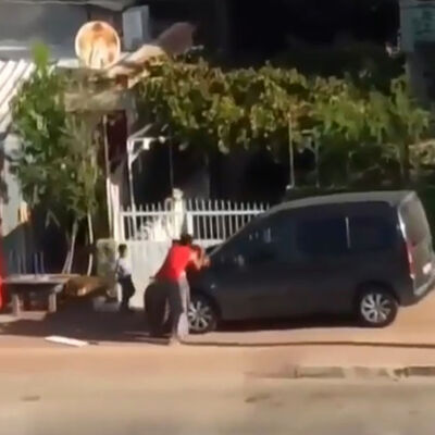 Sokakta, çocuğun önünde kadına şiddet!