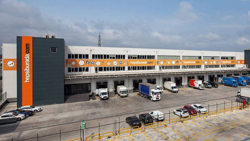 Akaryakıt istasyonundan teslimata başladı