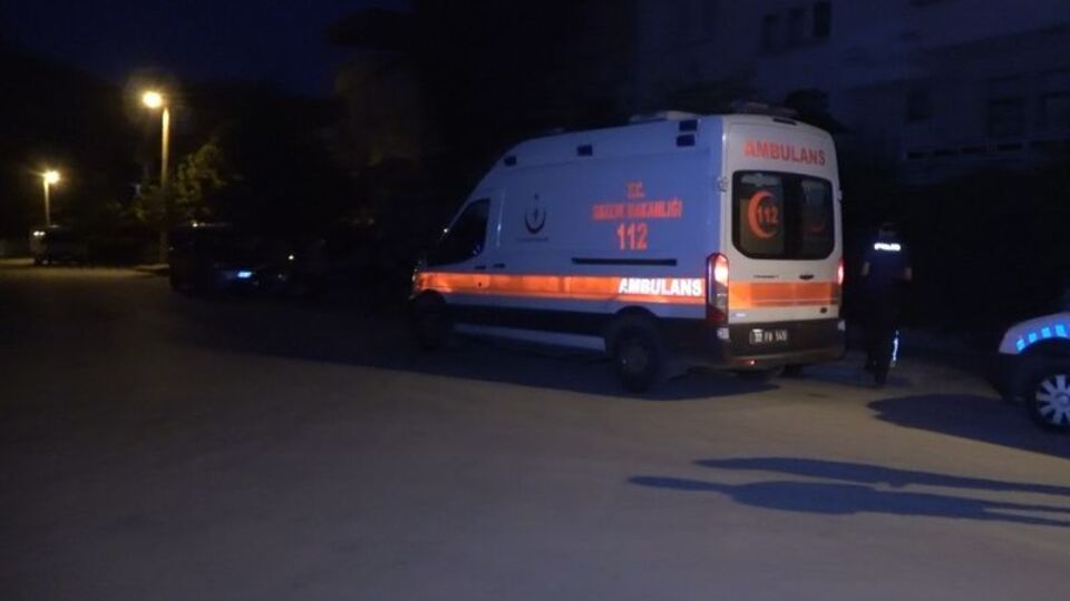 Yaşlı adam evinde ölü bulundu