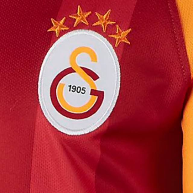 Galatasaray'da ayrılık!