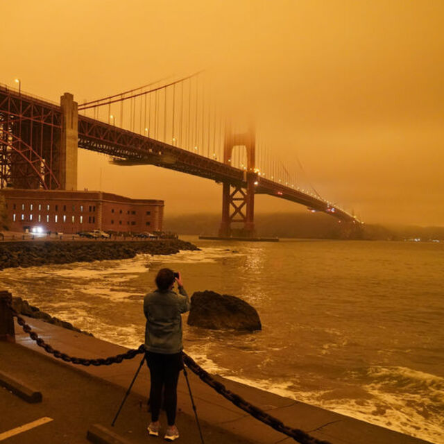 San Francisco'da turuncu gökyüzü!