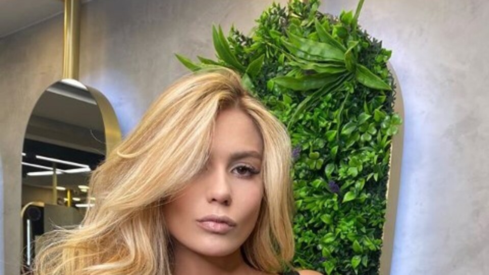 Nihal Candan kimdir?