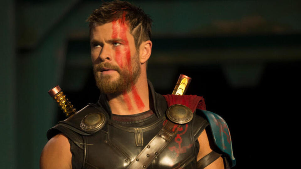 Thor Ragnarok filmi oyuncuları ve konusu