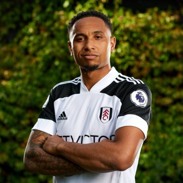 Fulham, Kenny Tete'yi transfer etti