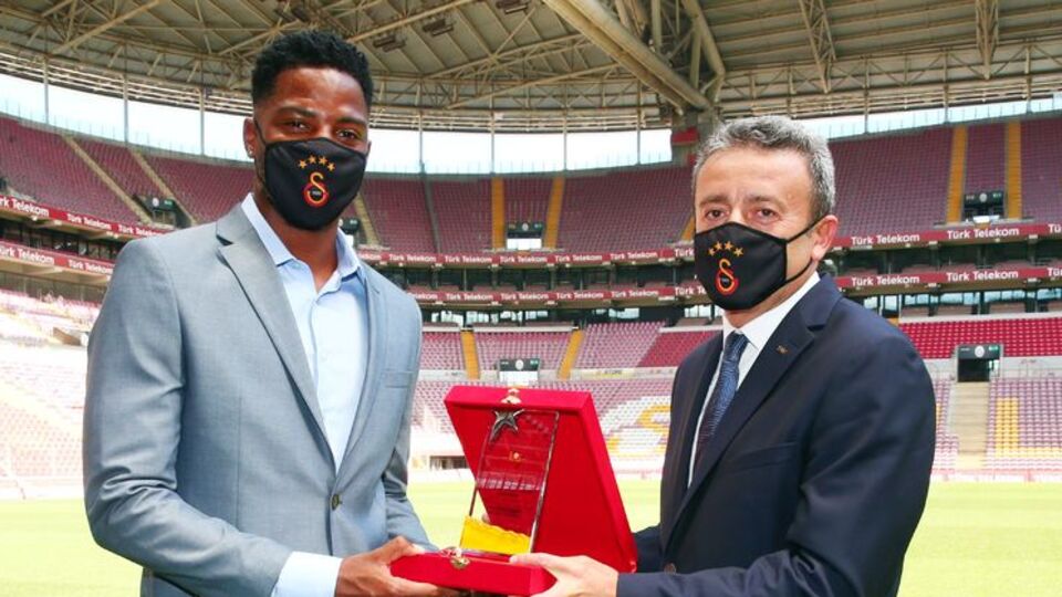 Ryan Donk'a yılın sporcusu ödülü