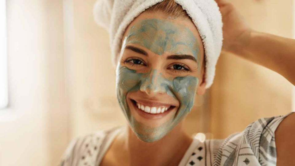 Ev yapımı yüz peelingi tarifleri
