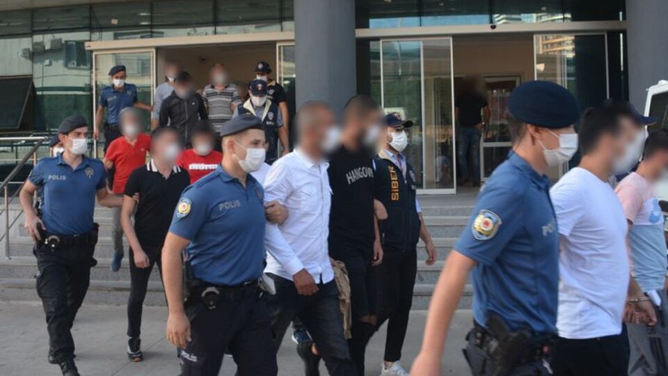 "Seni rezil ederiz!" İğrenç dolandırıcılık!