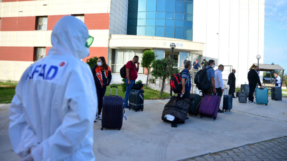 İzolasyondan kaçana yurt şartı!