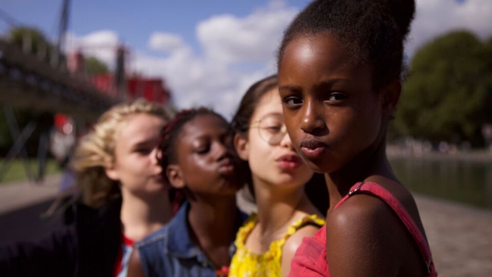 Netflix 'Minoşlar'ı savundu