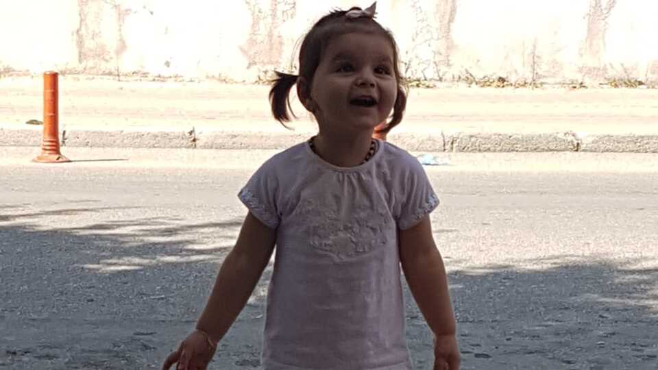 Alkollü ve kırmızı ışıkta çarptı! Aybüke komada sürücü serbest!