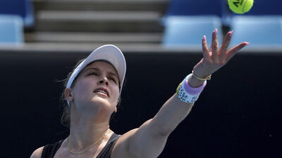 Eugenie Bouchard yarı finalde