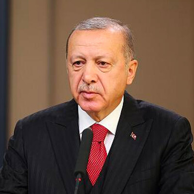 Cumhurbaşkanı Erdoğan: "Biz size büyük geliriz! Bizi yiyemezsiniz!"