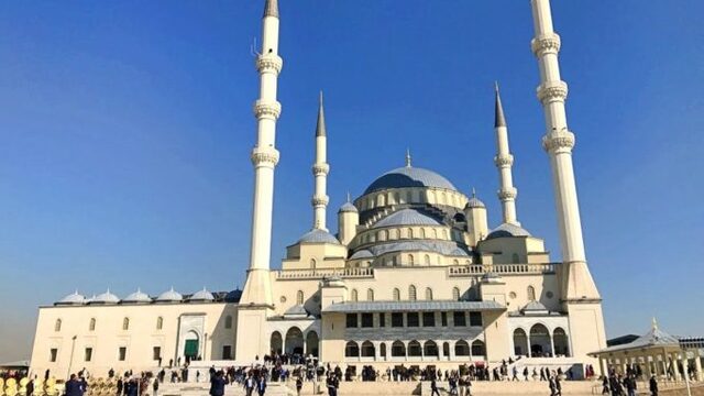 11 Eylül Ankara Cuma namazı saat kaçta?