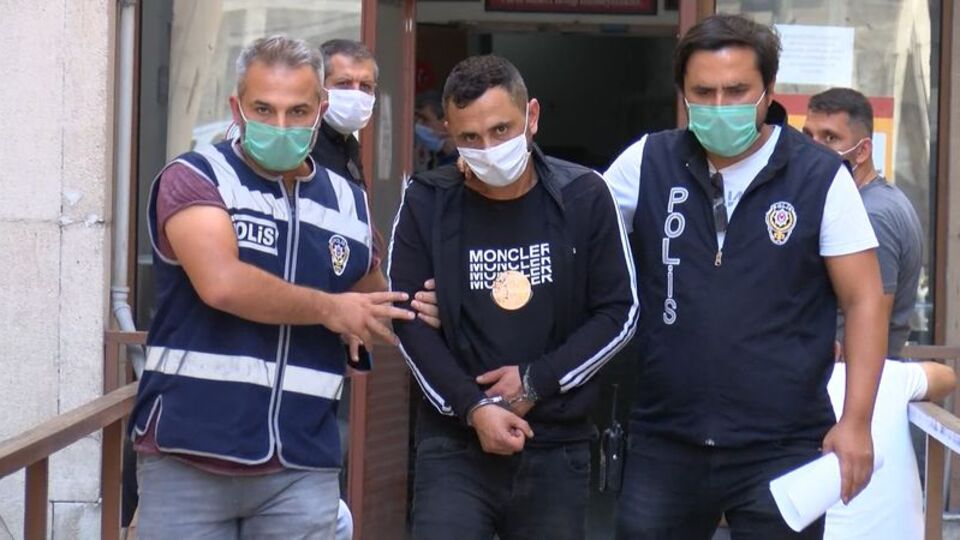 Yaşlı adama öldüresiye dayak!