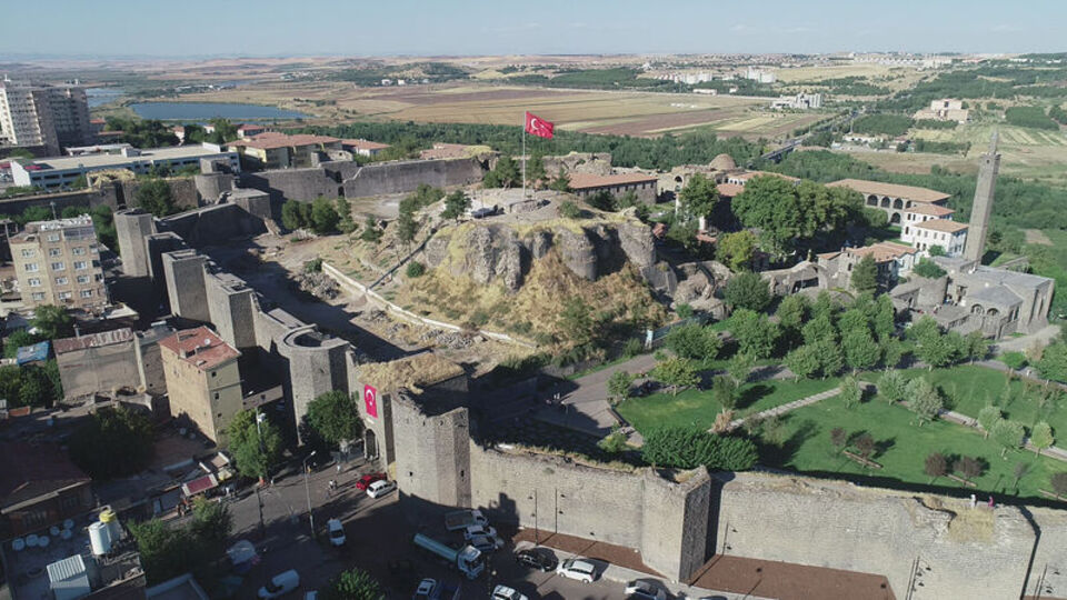 Diyarbakır'da M.Ö. 11 bininci yılların izleri aranıyor