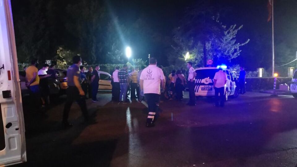 Üzerine döküm potası devrilen işçi hayatını kaybetti