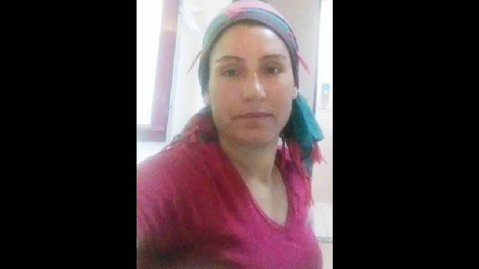 İki çocuk annesi sopa ve kürekle öldürüldü