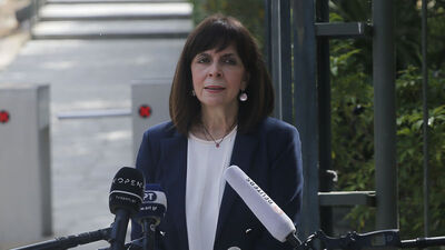 Yunan Cumhurbaşkanı'ndan dikkat çeken ziyaret!