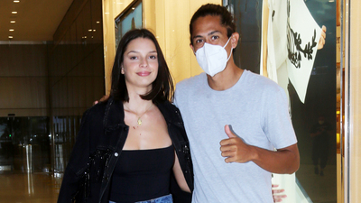 Sevgiliyle alışveriş turu