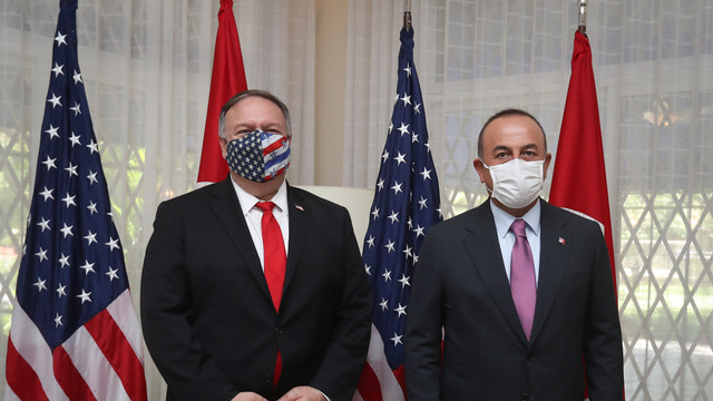 Çavuşoğlu, ABD'li mevkidaşı Pompeo ile görüştü!