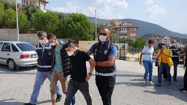 Otel odasında 'fuhuş' tuzaklı gasp
