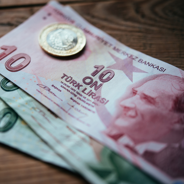 Sigara kağıdına etiket bedeli