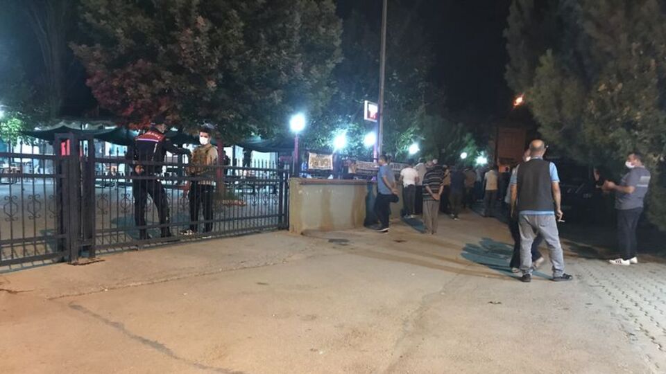 Miras kavgası kanlı bitti! Ölü ve yaralılar var