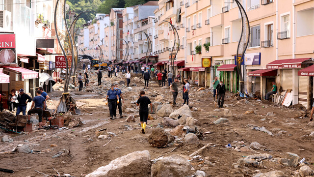 200 milyon TL sel tazminatı