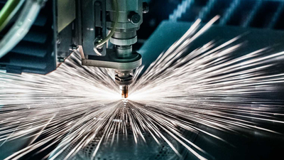 En büyük kâr imalatta, zarar eğitimde