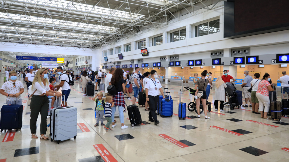 Turist sayısı 2.3 milyon oldu