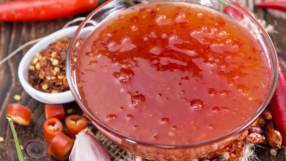 Acılı chili sos için malzemeler ve püf noktalar
