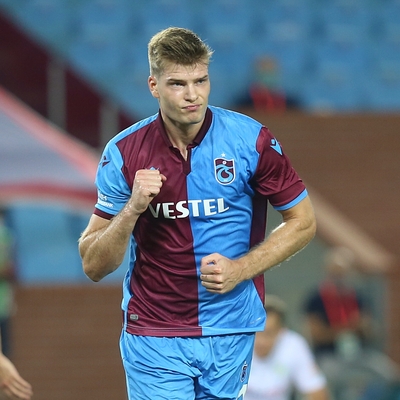 Sörloth'tan dev gelir!