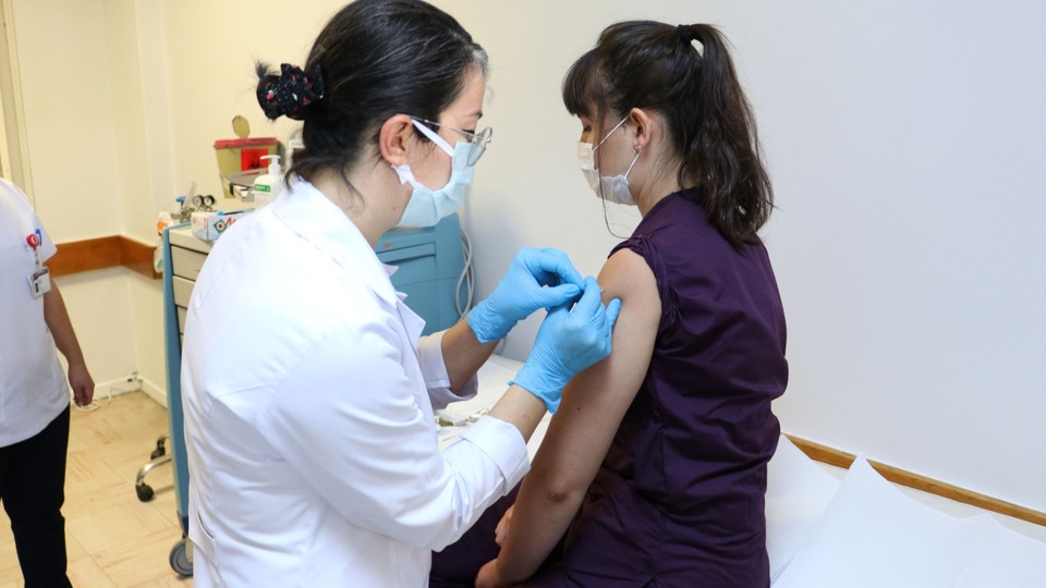 İlk aşılar yapıldı, etkisi ne oldu?