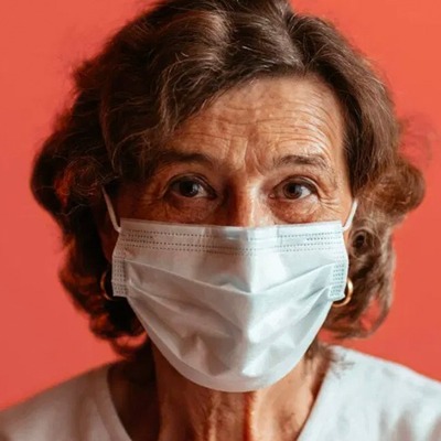 Uzmanından önemli uyarı! Hastalığı hafif geçirenler sevinmesin!