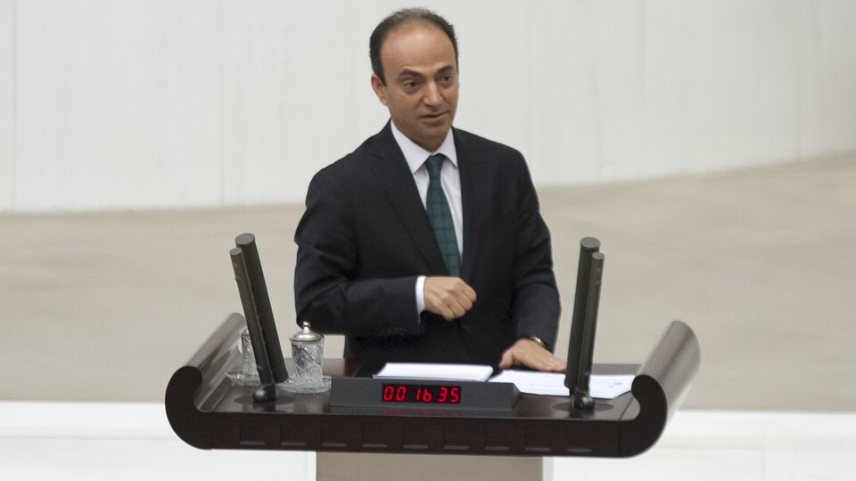 Osman Baydemir hakkında kırmızı bülten talebi