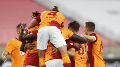 Galatasaray bir ilki başardı!
