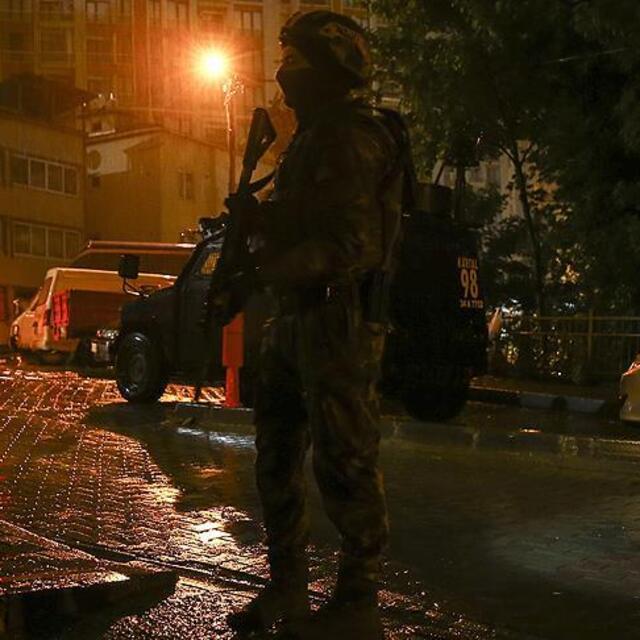 İstanbul emniyetinden eş zamanlı operasyon