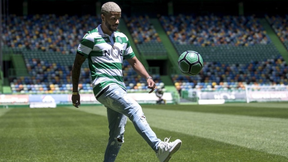 Beşiktaş'ta son aday Valentin Rosier