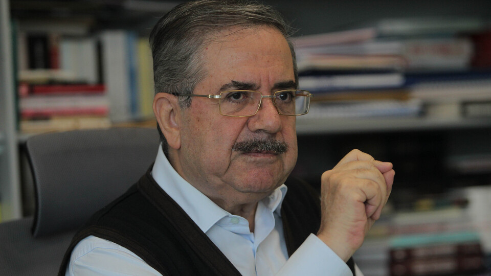 Gazeteci-Yazar Taha Akyol da dolandırıldı