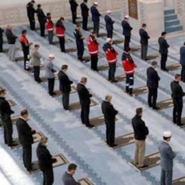 Ankara Cuma namazı saat kaçta?