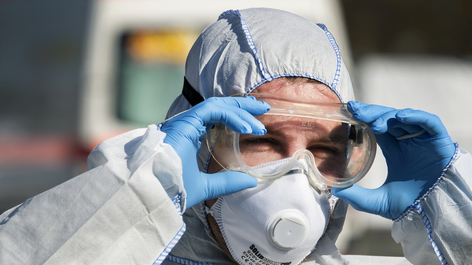 Gözlük takmak Kovid-19'dan korur mu?