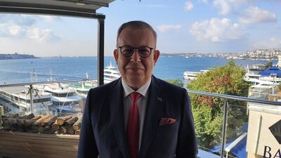 "Mavi Vatan"ın mucidi Cihat Yaycı: "Savaş tehdidi olursa Montrö!"