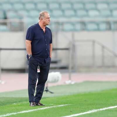 Terim'den sürpriz karar!