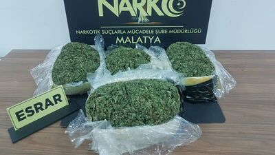 Yolcu otobüsünde 4 kilo esrar ele geçti