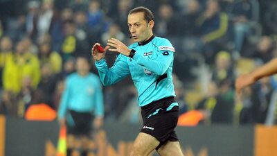 UEFA'dan Cüneyt Çakır'a görev