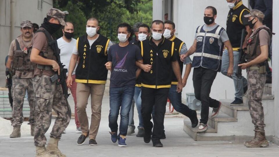 Cezaevinden kaçıp 3 kişiyi öldürdü!